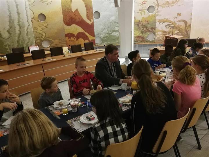 OBS De Brinck ontbijt met de burgemeester